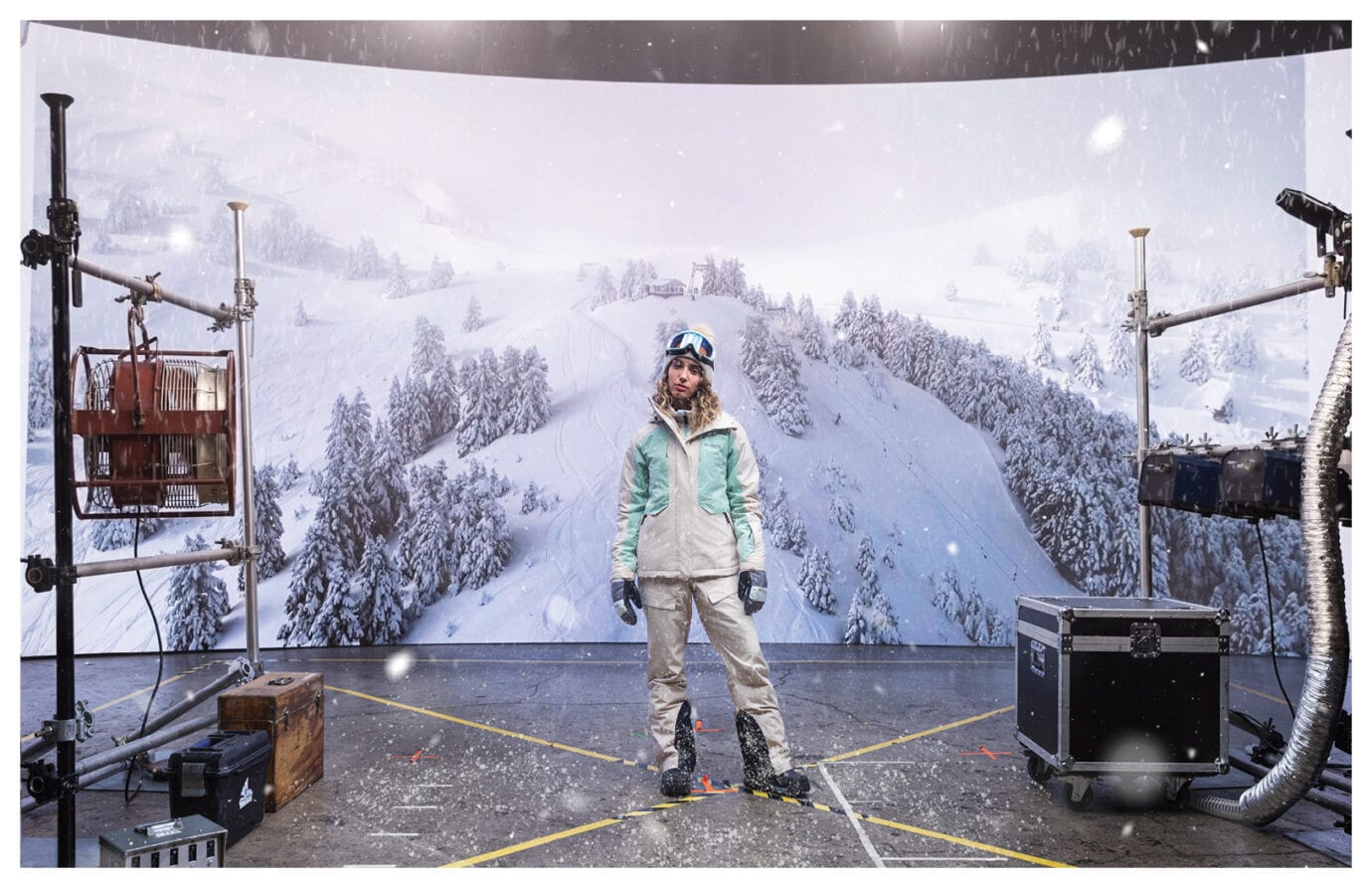 COLUMBIA SPORTSWEAR TITANIUM JACKET CAMPAIGN LED VOLUME STAGE LAB by Rafael Astorga 01