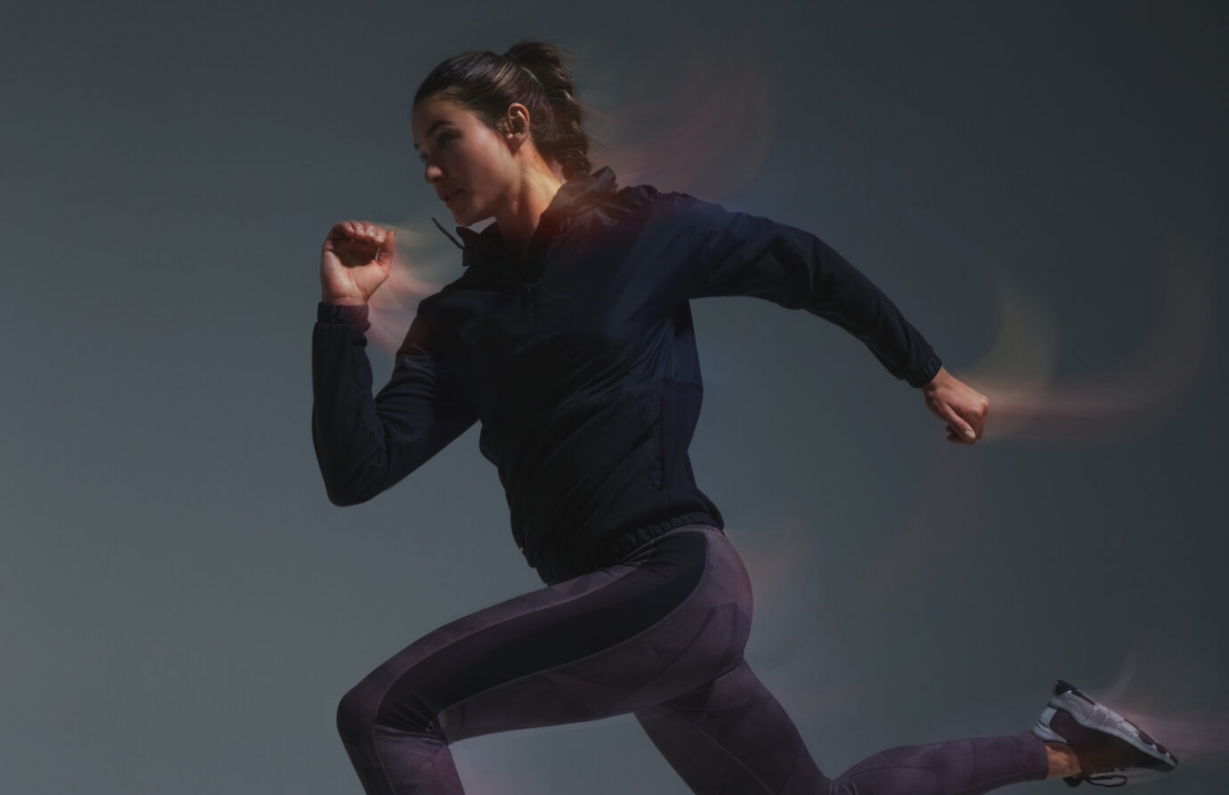 Reebok Outerwear Athletic apparel motion blur photography_06